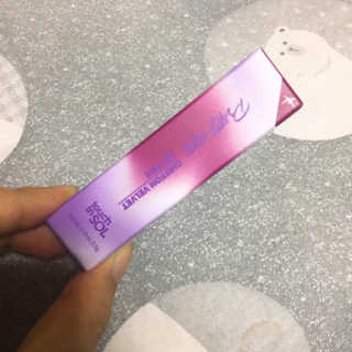 터치인솔 프리티필터 쉬폰 벨벳 립틴트 비비드팝 컬렉션 — 5점을 준 리뷰어가 2019년 3월 올린 사용 사진