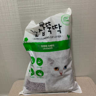 [펫토리아] BEST 고양이두부모래 6L 한삽뚝딱 — 5점을 준 리뷰어가 2018년 12월 올린 사용 사진