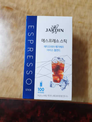 (주)쟈뎅 [쟈뎅] 에스프레소스틱 아이스블렌드 — 5점을 준 리뷰어가 2019년 5월 올린 사용 사진