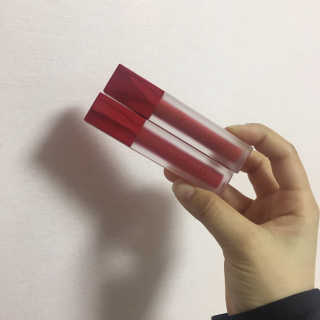 [블랙루즈] 에어 핏 벨벳틴트 시즌1 7종 중 택1+랜덤1 — 4.83점을 준 리뷰어가 2018년 11월 올린 사용 사진
