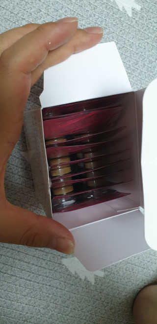 예뻐지는카테킨 예뻐지는 카테킨 1박스 1개월분 — 5점을 준 리뷰어가 2020년 2월 올린 사용 사진