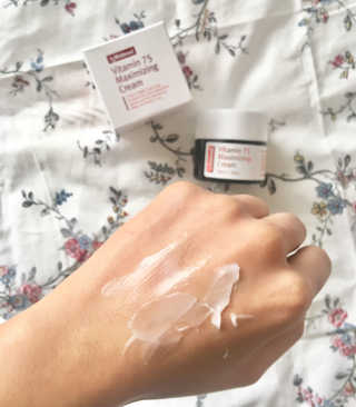 바이 위시트랜드 VITAMIN 75 CREAM — 4.5점을 준 리뷰어가 2017년 11월 올린 사용 사진