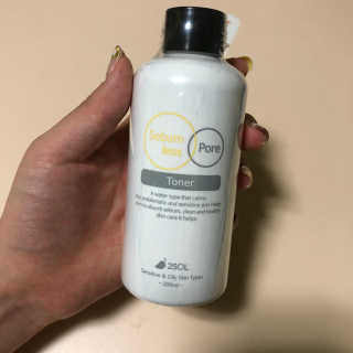 이솔화장품 이솔 세범 리스 포어 토너 200ml — 3.83점을 준 리뷰어가 2018년 8월 올린 사용 사진
