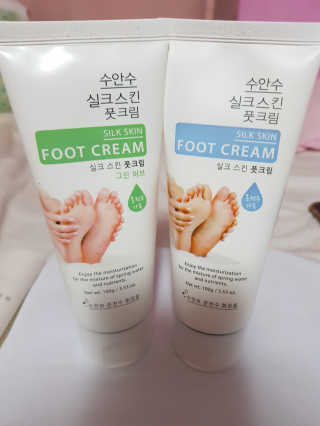 (주)에네스티 에네스티 수안수 실크스킨 풋크림 1+1 — 2점을 준 리뷰어가 2019년 9월 올린 사용 사진
