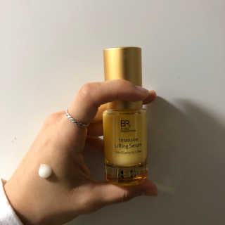아이소이 불가리안 로즈 인텐시브 리프팅 세럼 20ml 탄력세럼 — 5점을 준 리뷰어가 2018년 5월 올린 사용 사진
