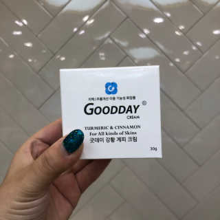 GoodDay Skincare GoodDay 강황 크림 — 5점을 준 리뷰어가 2019년 7월 올린 사용 사진