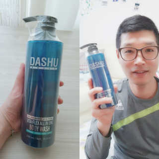 다슈코리아 다슈 데일리 비타플렉스 올인원 바디워시 — 4.67점을 준 리뷰어가 2018년 3월 올린 사용 사진
