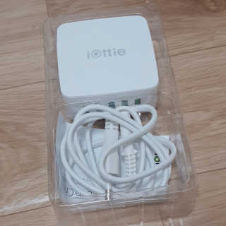 아이오티코리아 아이오티 5포트 USB 멀티 충전기 — 3점을 준 리뷰어가 2019년 2월 올린 사용 사진