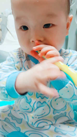 달곰이 어린이 치약+어린이 칫솔 SET — 5점을 준 리뷰어가 2018년 3월 올린 사용 사진