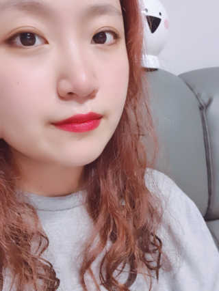 지고트 로맨틱 키스 립스틱 — 5점을 준 리뷰어가 2019년 7월 올린 사용 사진