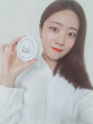 (주)스와니코코 백조쿠션E 원더 핏 에디션(21호) — 3.83점을 준 리뷰어가 2017년 11월 올린 사용 사진