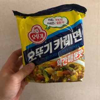 오뚜기카레면 2차 모집 — 5점을 준 리뷰어가 2019년 2월 올린 사용 사진