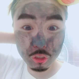 23years old 블랙페인트럽바 — 3.67점을 준 리뷰어가 2017년 9월 올린 사용 사진