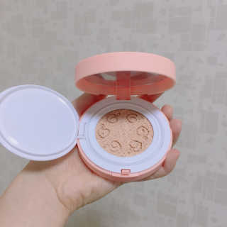 [블랙루즈] 피치 커버 벨벳 쿠션 2종 중 택1 — 5점을 준 리뷰어가 2019년 10월 올린 사용 사진