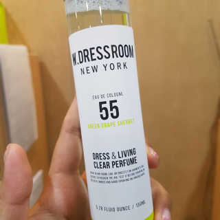 더블유드레스룸 드레스퍼퓸 150ml — 4.33점을 준 리뷰어가 2018년 11월 올린 사용 사진