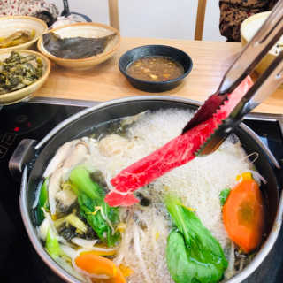 미스터시래기_수원점 [미스터시래기_수원]시래기샤브샤브와 꼬막무침2인SET — 5점을 준 리뷰어가 2019년 1월 올린 사용 사진