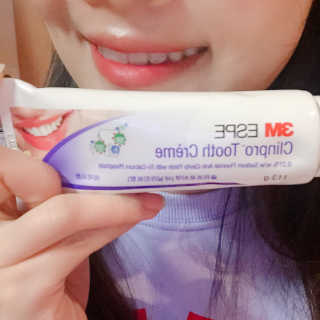 3M 클린프로™ 치약 — 5점을 준 리뷰어가 2019년 4월 올린 사용 사진
