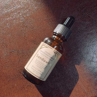 [스킨큐어] 산다화 비타민C 화이트닝 에센스 30ml — 4.5점을 준 리뷰어가 2020년 3월 올린 사용 사진
