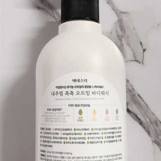 (주)에네스티 내추럴 촉촉  오트밀 바디워시 500ml — 1점을 준 리뷰어가 2019년 12월 올린 사용 사진