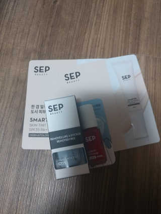 SEP 리퀴드 스티커 네일 - 마카롱 딜라이트 컬렉션 — 3.83점을 준 리뷰어가 2018년 5월 올린 사용 사진