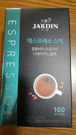 (주)쟈뎅 쟈뎅 에스프레소 스틱 아메리카노 블랙 — 5점을 준 리뷰어가 2018년 10월 올린 사용 사진