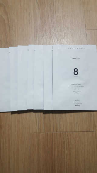누메로 8 클리어링 모이스처 마스크팩 — 4점을 준 리뷰어가 2018년 2월 올린 사용 사진
