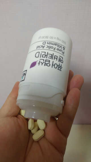 네츄럴굿띵스 퓨어 락토 철분 60일분 — 5점을 준 리뷰어가 2018년 2월 올린 사용 사진