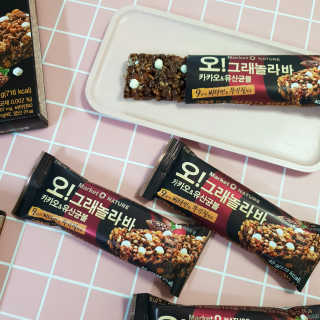오그래놀라 카카오유산균볼 오그래놀라바 카카오앤유산균볼 — 5점을 준 리뷰어가 2020년 3월 올린 사용 사진