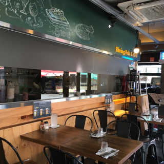 [이층집 샤로수길점] 플랫아이언 스테이크 플래터400g — 3.33점을 준 리뷰어가 2018년 8월 올린 사용 사진