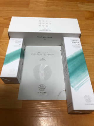 뷰디아니 01 토너, 03플루이드 세트 — 5점을 준 리뷰어가 2018년 4월 올린 사용 사진