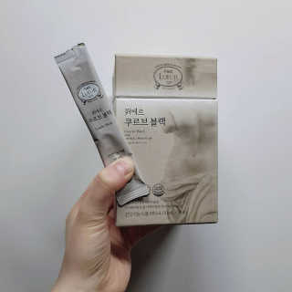 [하우투잇] 뤼에르 쿠르브 블랙 10ml x 30포 총 300ml — 4점을 준 리뷰어가 2020년 3월 올린 사용 사진