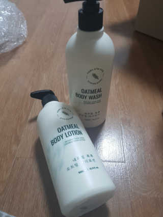 (주)에네스티 내추럴 촉촉  오트밀 바디워시 500ml — 4점을 준 리뷰어가 2019년 12월 올린 사용 사진