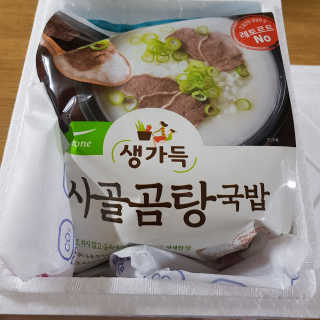[풀무원] 사골곰탕국밥 황태해장국밥 — 4.83점을 준 리뷰어가 2018년 6월 올린 사용 사진
