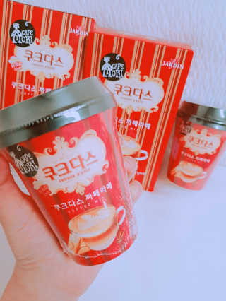 (주)쟈뎅 쟈뎅 까페모리 쿠크다스 까페라떼 — 5점을 준 리뷰어가 2017년 11월 올린 사용 사진