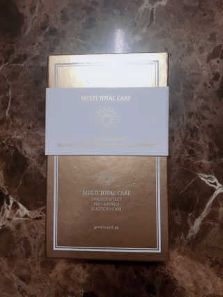 JM솔루션 24K 골드 프리미엄 알 이펙트 앰플 스페셜 — 5점을 준 리뷰어가 2018년 12월 올린 사용 사진