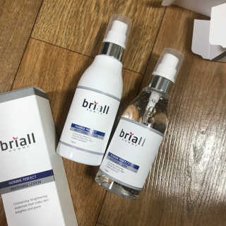 브리올옴므 퍼펙트 화이트닝 스킨로션 2종 SET — 5점을 준 리뷰어가 2018년 5월 올린 사용 사진