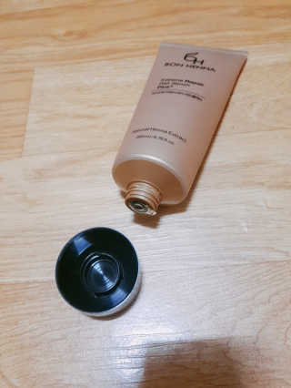 BH 본헤나 익스트림 리페어 헤어 세럼 200ml — 4점을 준 리뷰어가 2019년 5월 올린 사용 사진
