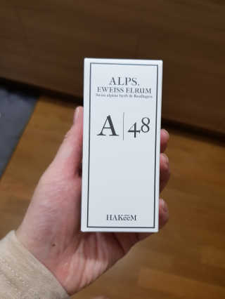 [하킴 코스메틱] 알프48 이바이스 엘럼 — 5점을 준 리뷰어가 2019년 11월 올린 사용 사진