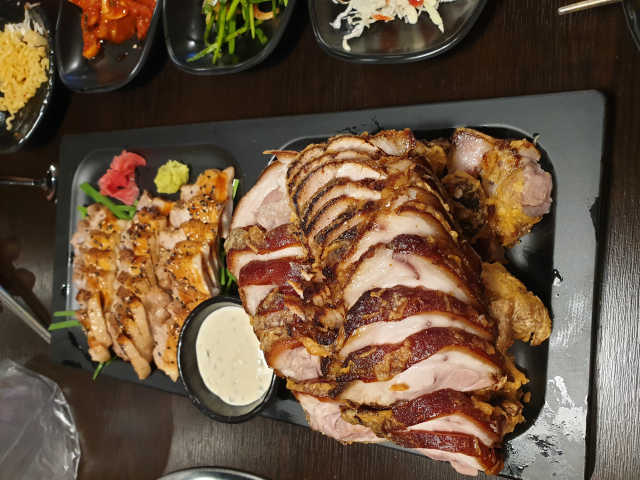 [쿵족 안양일번가점] 튀김족발 중 + 막국수 리뷰 사진
