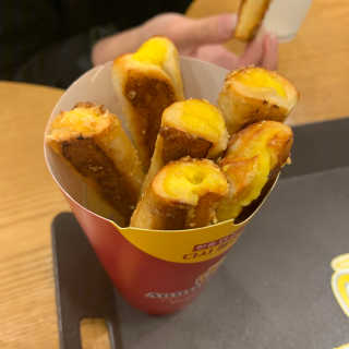 앤티앤스프레즐서초점 [앤티앤스 프레즐 서초본점] 고구마 크림치즈스틱 2인 — 4점을 준 리뷰어가 2019년 10월 올린 사용 사진