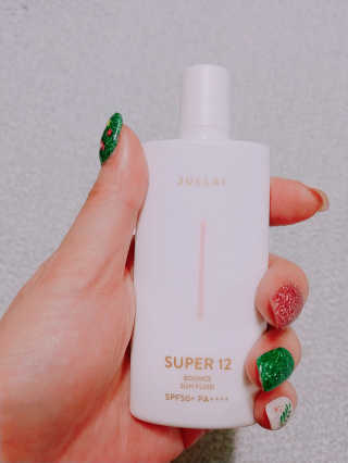 쥴라이Jullai 슈퍼 12 바운스 선 플루이드 SPF50+ PA++++ — 5점을 준 리뷰어가 2019년 7월 올린 사용 사진