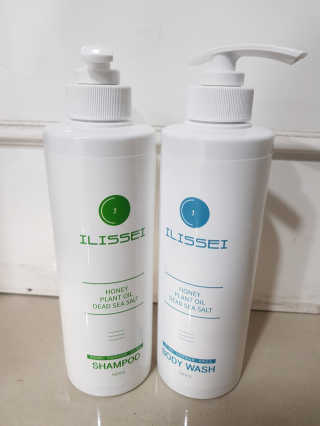 일리세이 허니 샴푸 500ml + 허니 바디워시 500ml 세트 — 4점을 준 리뷰어가 2020년 4월 올린 사용 사진