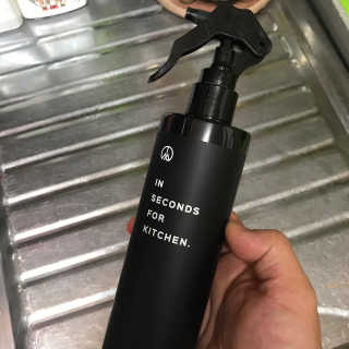 PEACE MOMENT 피스모먼트 인세컨즈포키친 320mL 천연살균소독제 — 5점을 준 리뷰어가 2019년 2월 올린 사용 사진