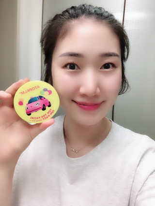 아토팜 톡톡 페이셜 선팩트 SPF43 PA+++ — 3.5점을 준 리뷰어가 2019년 6월 올린 사용 사진