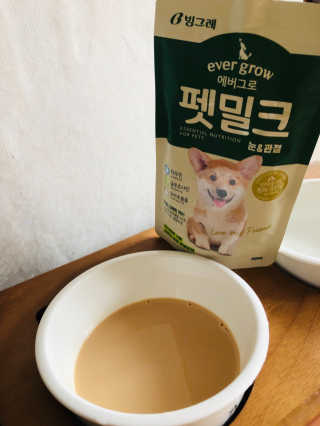 [빙그레] 에버그로 생유산균 1봉（10포입）+펫밀크2팩 — 5점을 준 리뷰어가 2019년 3월 올린 사용 사진