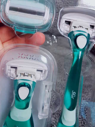 도루코 페이스 [여성용 제모기] 도루코 샤이 크리미 — 5점을 준 리뷰어가 2018년 5월 올린 사용 사진
