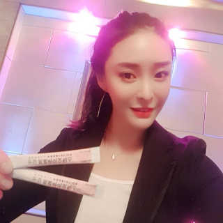 눈길 프로바이오틱스 눈길 콜라겐 프로바이오틱스 — 5점을 준 리뷰어가 2019년 11월 올린 사용 사진