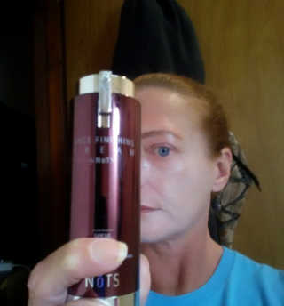 낫츠 NoTS ​​Once Finishing Cream SPF 30 PA ++ — 1.33점을 준 리뷰어가 2018년 5월 올린 사용 사진