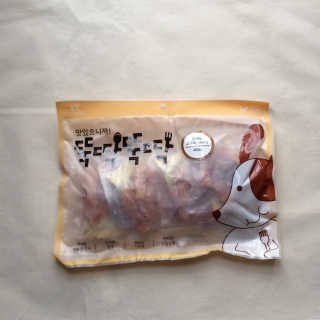 [펫토리아] 뚝딱뚝딱 400g 강아지 간식 베스트5종 — 3.5점을 준 리뷰어가 2019년 1월 올린 사용 사진