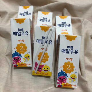 매일우유 멸균 매일우유 저지방 2프로 멸균 핑크퐁 에디션 6입 — 4.33점을 준 리뷰어가 2017년 12월 올린 사용 사진